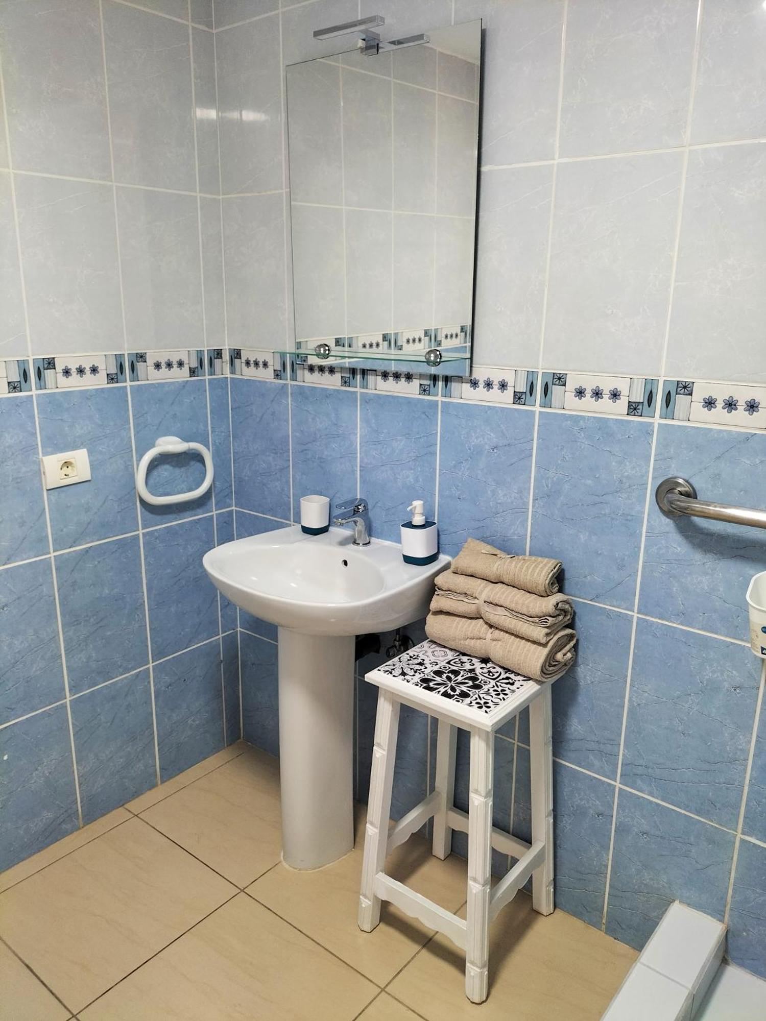 Port Royale Los Cristianos Лос Кристианос Экстерьер фото